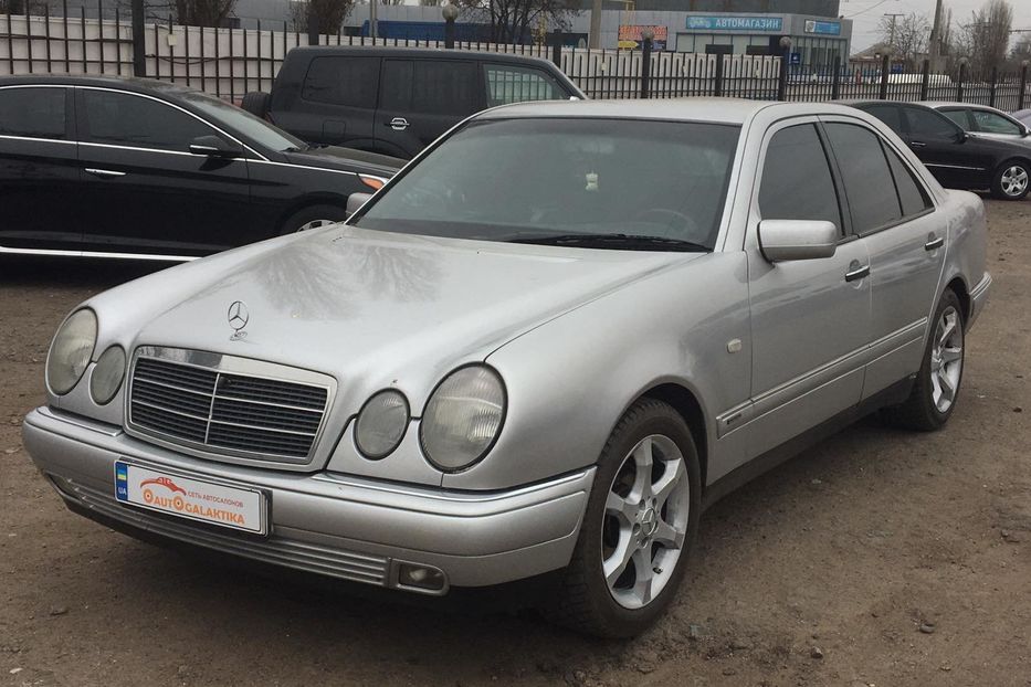 Продам Mercedes-Benz E-Class 430 2001 года в Николаеве