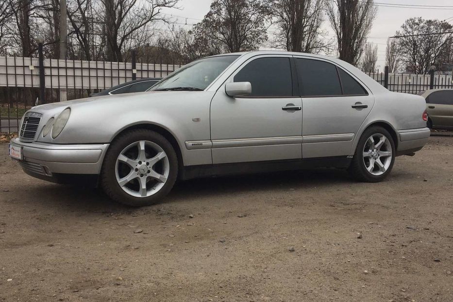 Продам Mercedes-Benz E-Class 430 2001 года в Николаеве