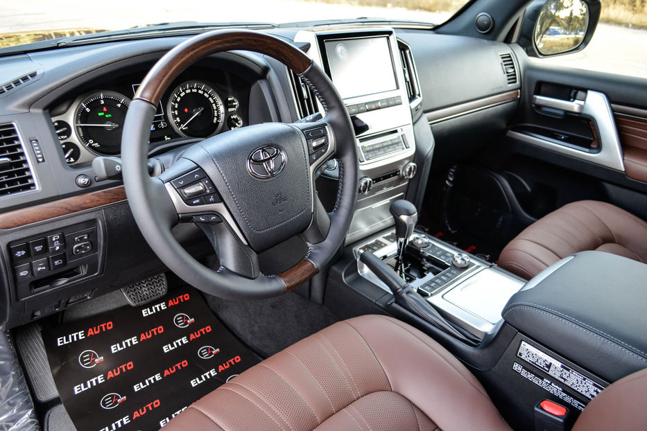 Продам Toyota Land Cruiser 200 Diesel Executive Lounge 2019 года в Киеве