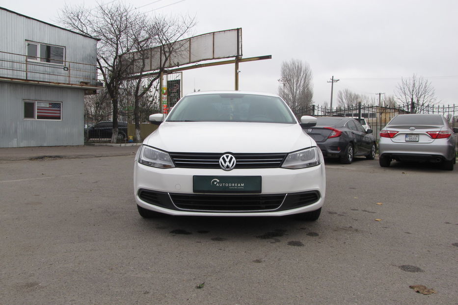 Продам Volkswagen Jetta SE 2013 года в Одессе