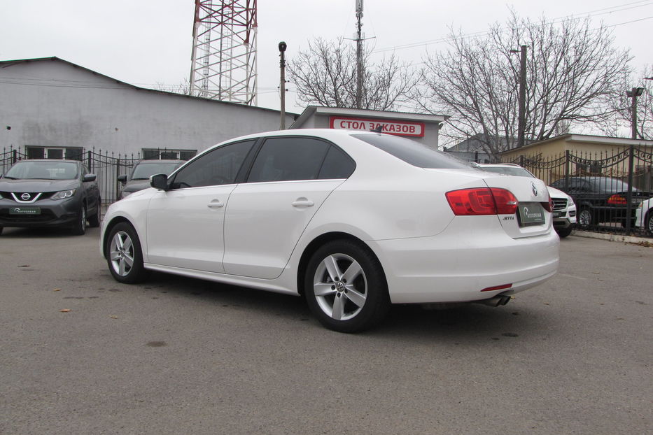 Продам Volkswagen Jetta SE 2013 года в Одессе