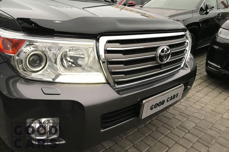 Продам Toyota Land Cruiser 200 4.5 TD 4WD Top + 2012 года в Одессе