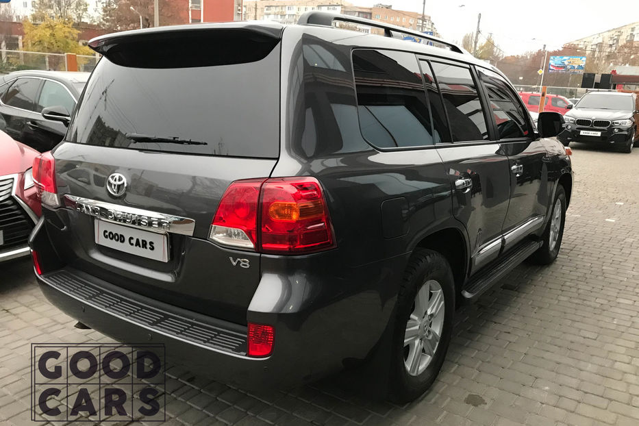 Продам Toyota Land Cruiser 200 4.5 TD 4WD Top + 2012 года в Одессе