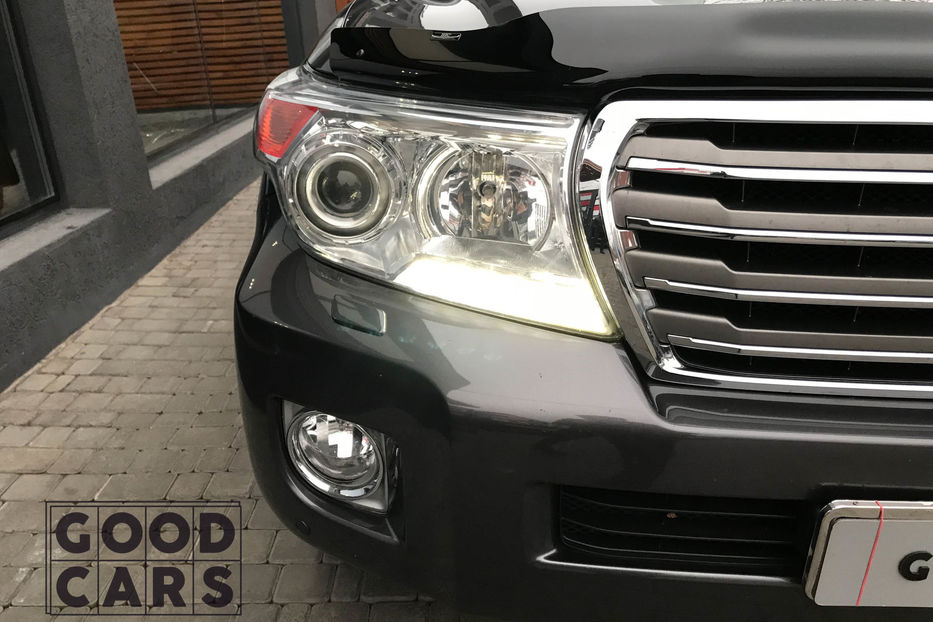 Продам Toyota Land Cruiser 200 4.5 TD 4WD Top + 2012 года в Одессе