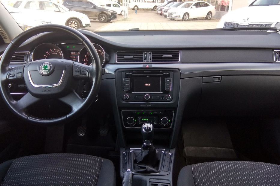 Продам Skoda Superb Combi 2012 года в Николаеве