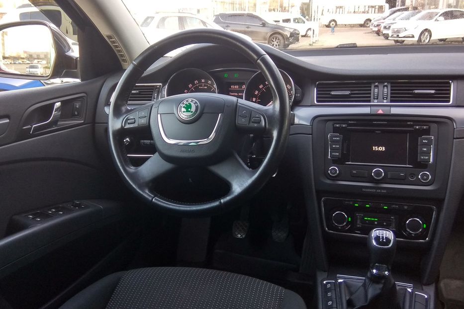 Продам Skoda Superb Combi 2012 года в Николаеве