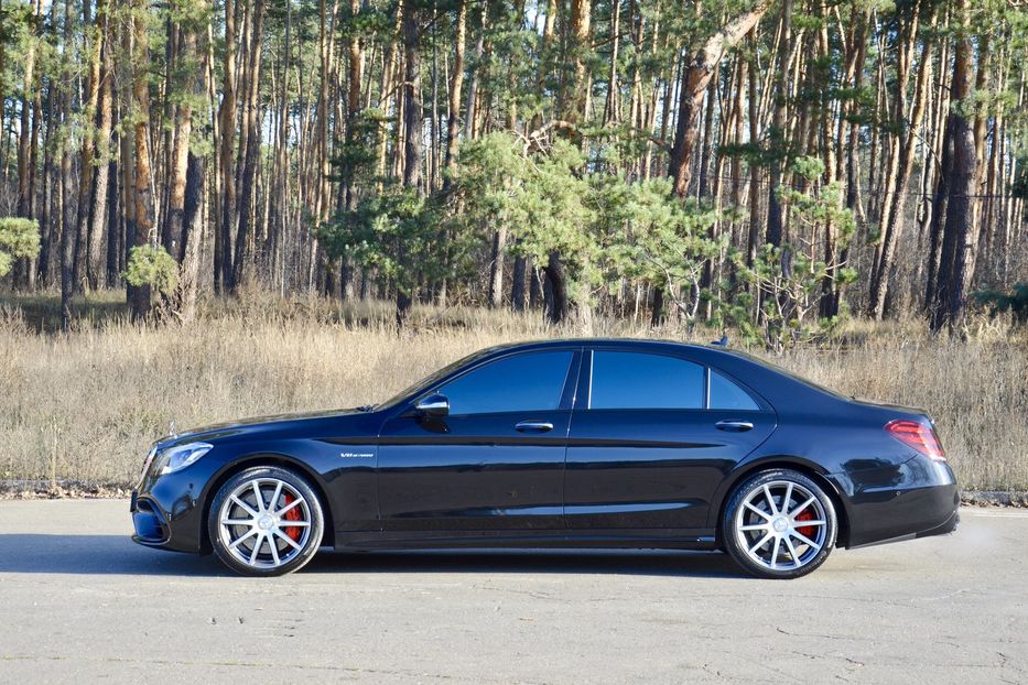 Продам Mercedes-Benz S-Class  63 AMG 2013 года в Киеве