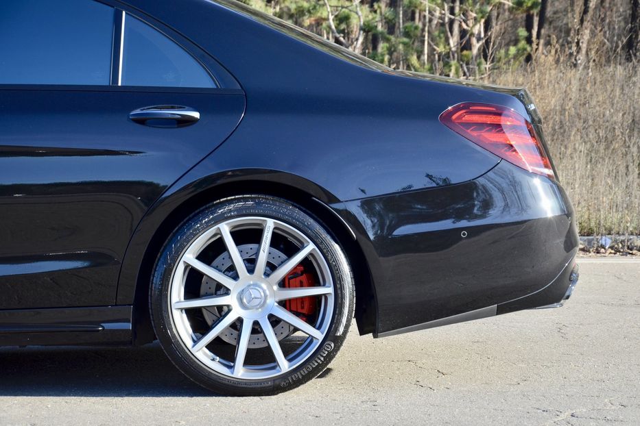 Продам Mercedes-Benz S-Class  63 AMG 2013 года в Киеве
