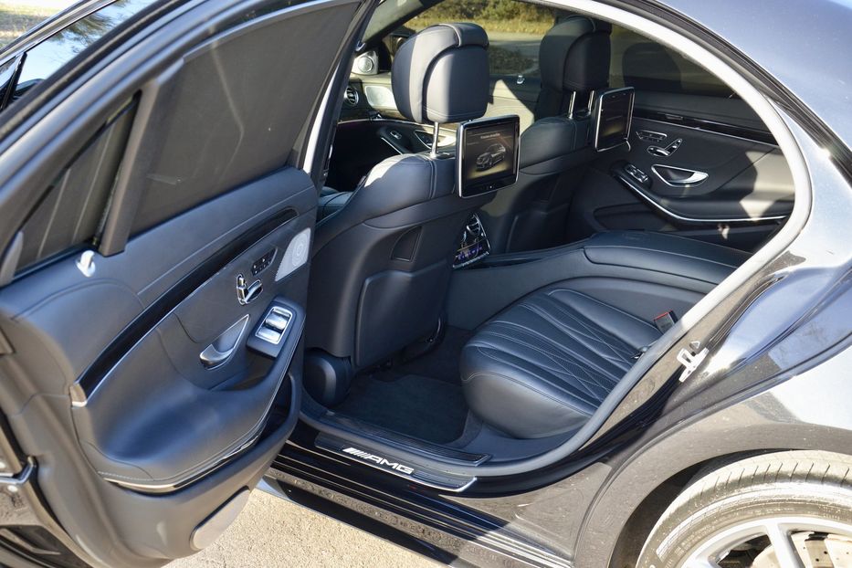 Продам Mercedes-Benz S-Class  63 AMG 2013 года в Киеве
