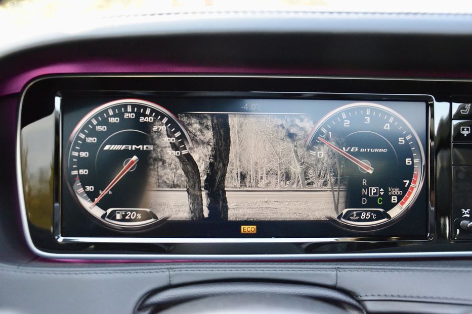 Продам Mercedes-Benz S-Class  63 AMG 2013 года в Киеве