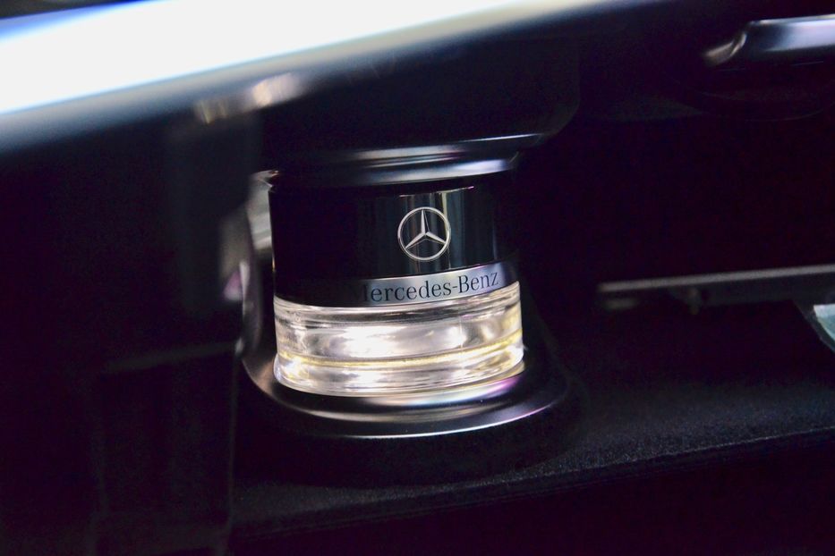 Продам Mercedes-Benz S-Class  63 AMG 2013 года в Киеве