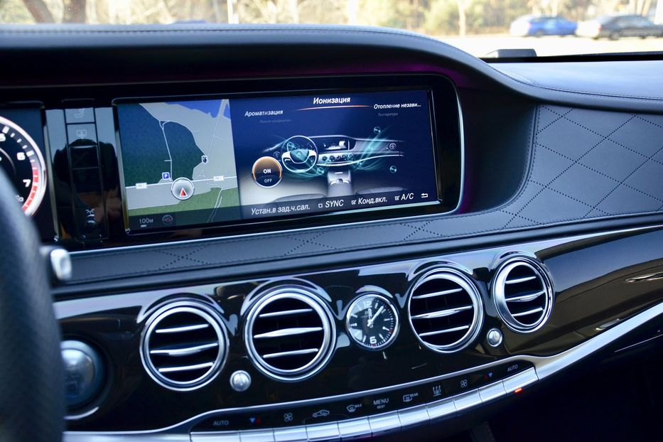 Продам Mercedes-Benz S-Class  63 AMG 2013 года в Киеве
