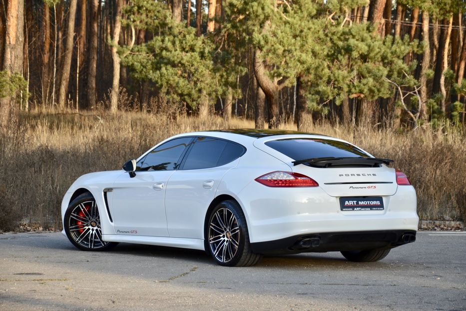 Продам Porsche Panamera GTS 2012 года в Киеве