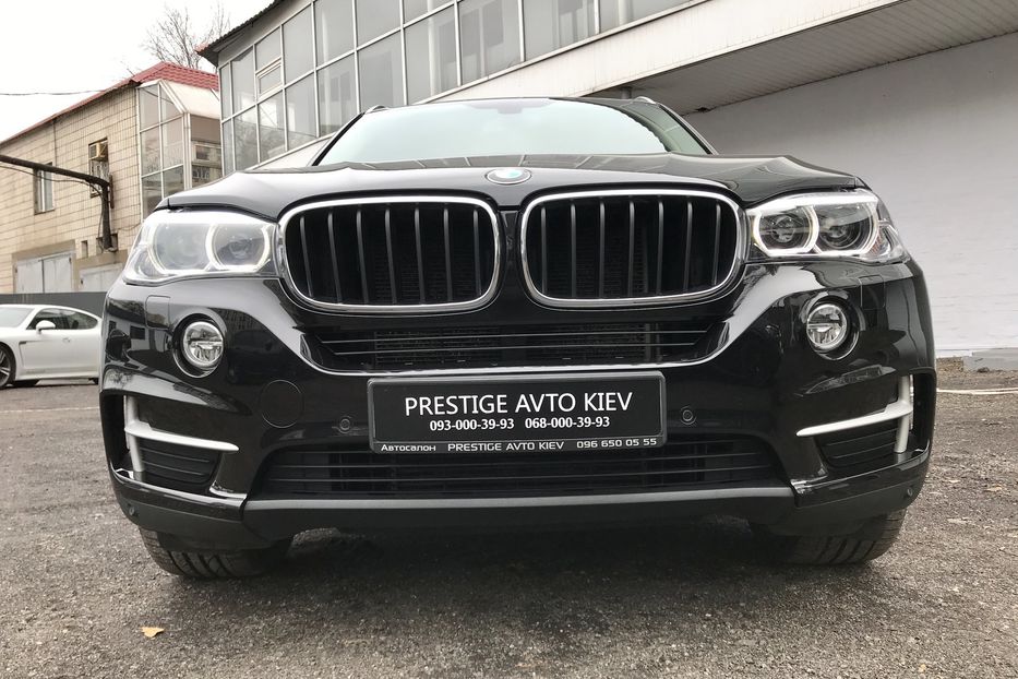 Продам BMW X5 30D X-Drive Официальный 2013 года в Киеве