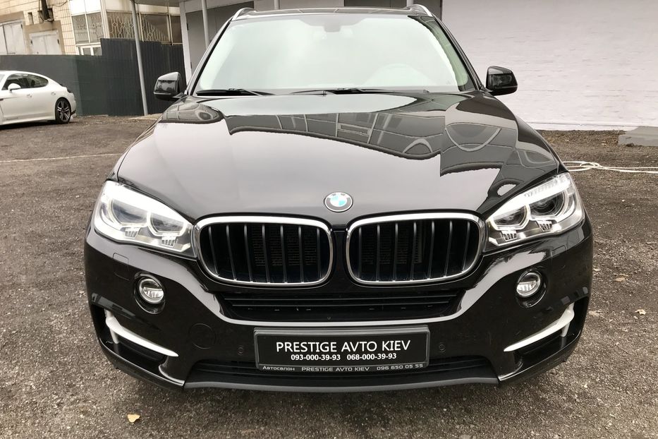 Продам BMW X5 30D X-Drive Официальный 2013 года в Киеве