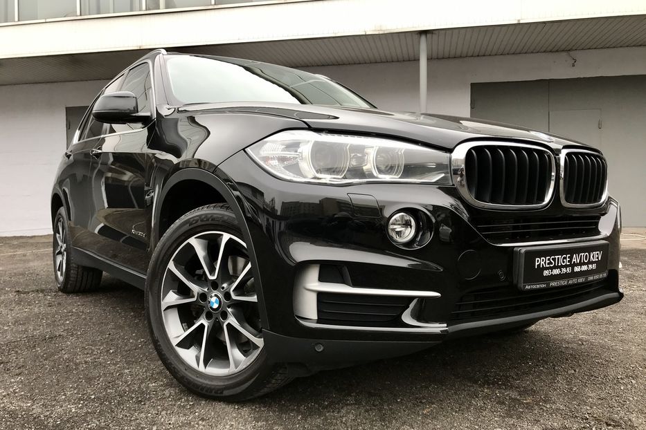 Продам BMW X5 30D X-Drive Официальный 2013 года в Киеве