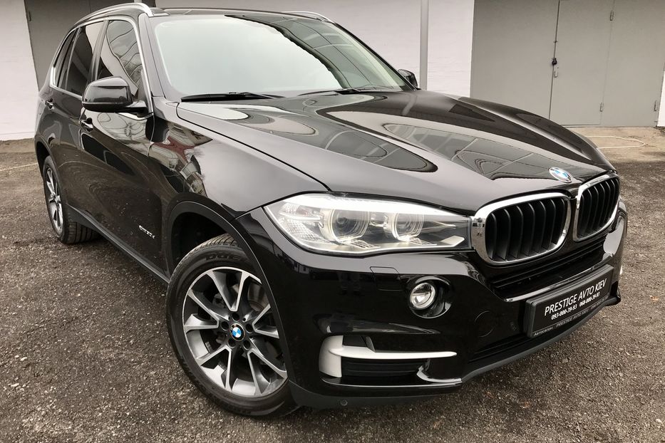 Продам BMW X5 30D X-Drive Официальный 2013 года в Киеве