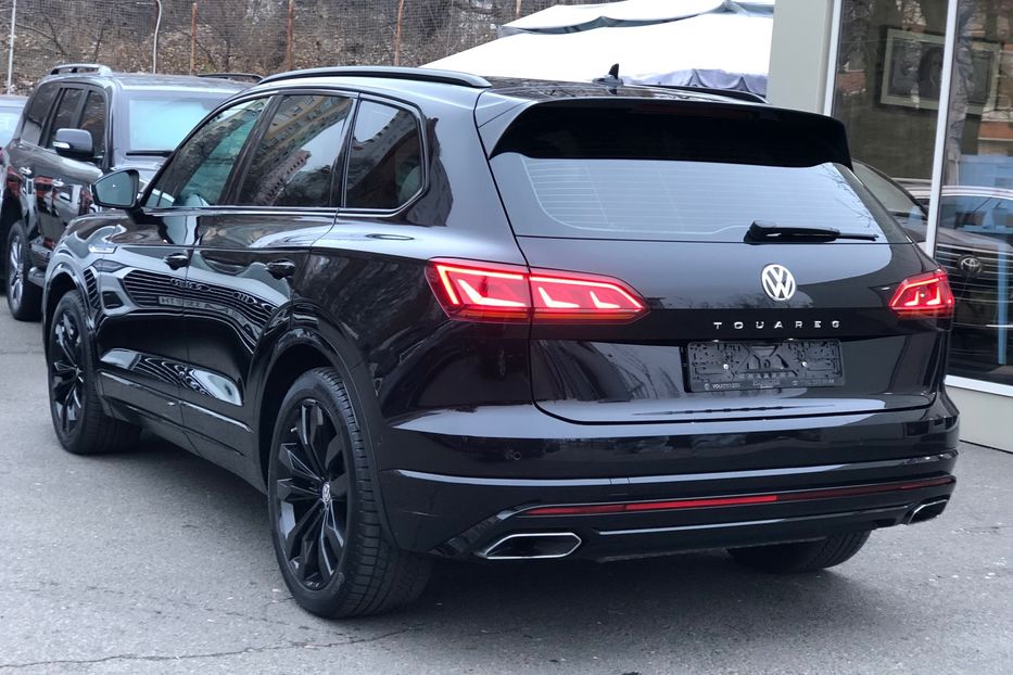 Volkswagen Touareg r line