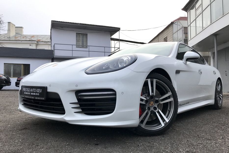 Продам Porsche Panamera GTS Официальная 2014 года в Киеве