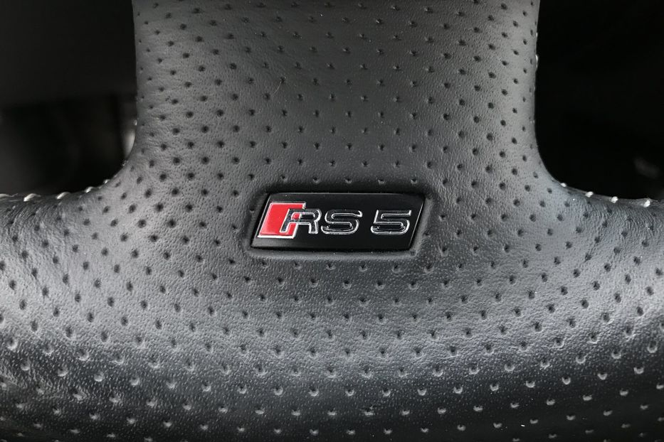 Продам Audi RS5 Quattro Официальная 2011 года в Киеве