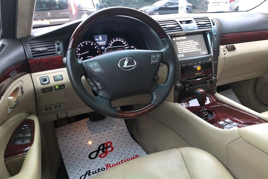 Продам Lexus LS 460 2006 года в Одессе