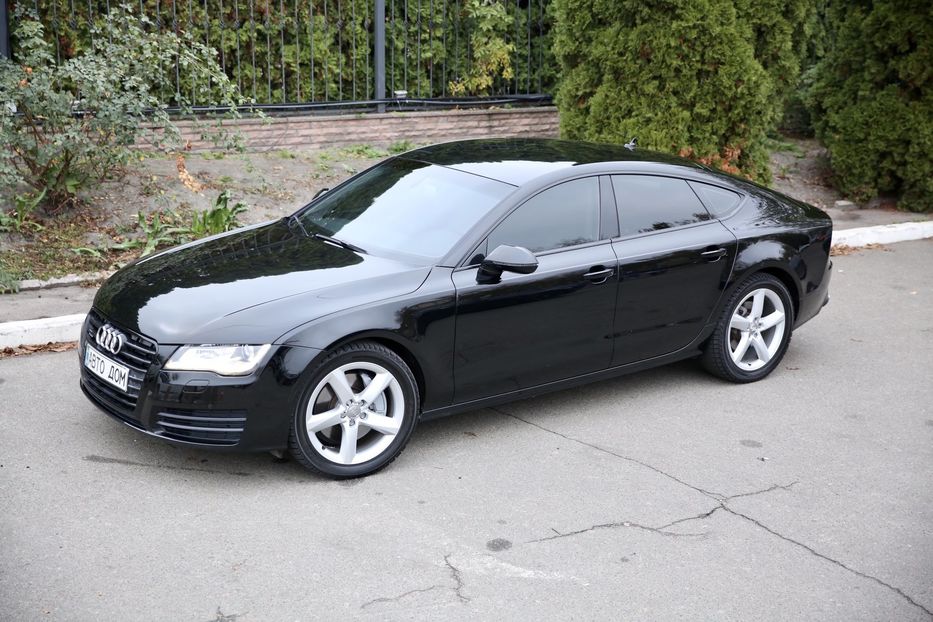 Продам Audi A7 3.0 quattro 2011 года в Киеве