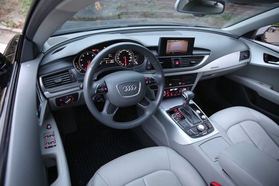 Продам Audi A7 3.0 quattro 2011 года в Киеве