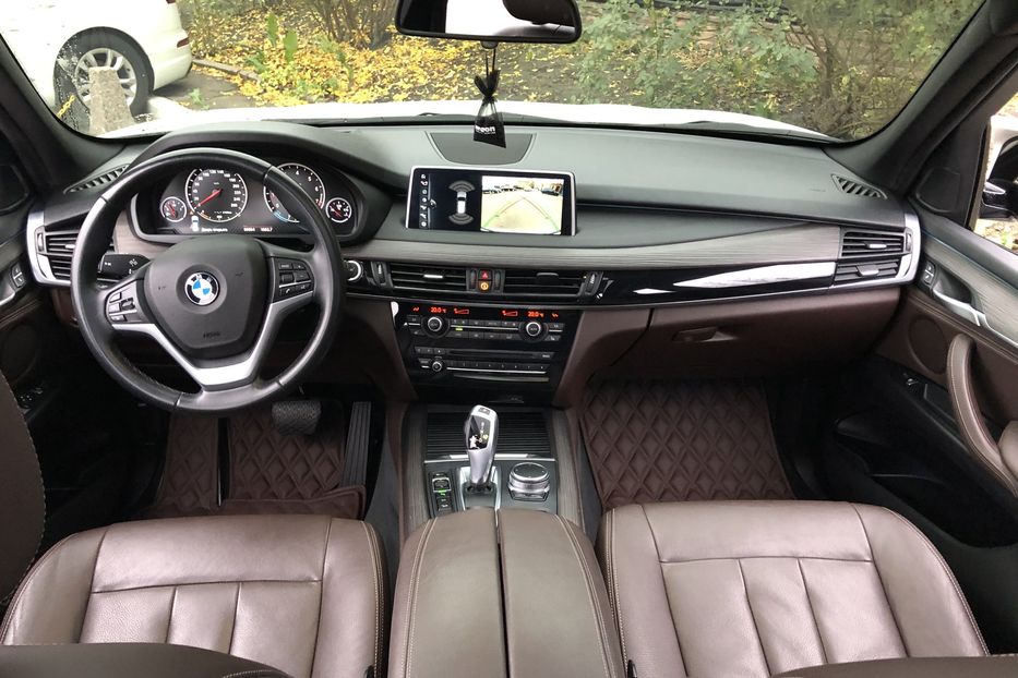 Продам BMW X5 35i M-обвес X-drive USA 2017 года в Киеве