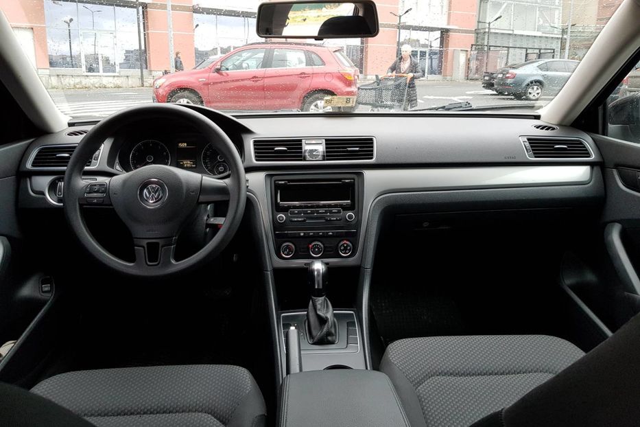 Продам Volkswagen Passat B7 2.5, круіз, датчик світла  2013 года в Львове