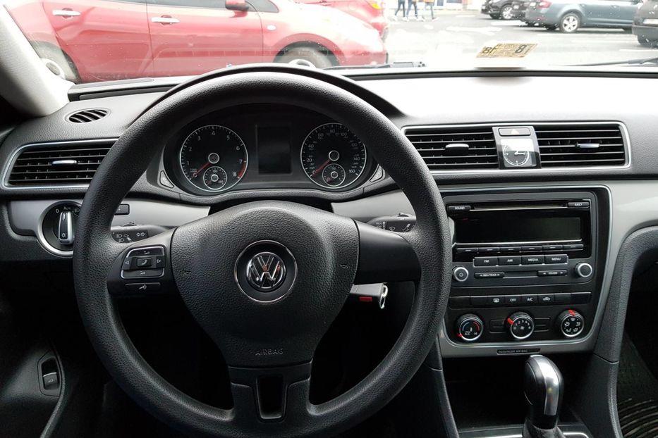 Продам Volkswagen Passat B7 2.5, круіз, датчик світла  2013 года в Львове