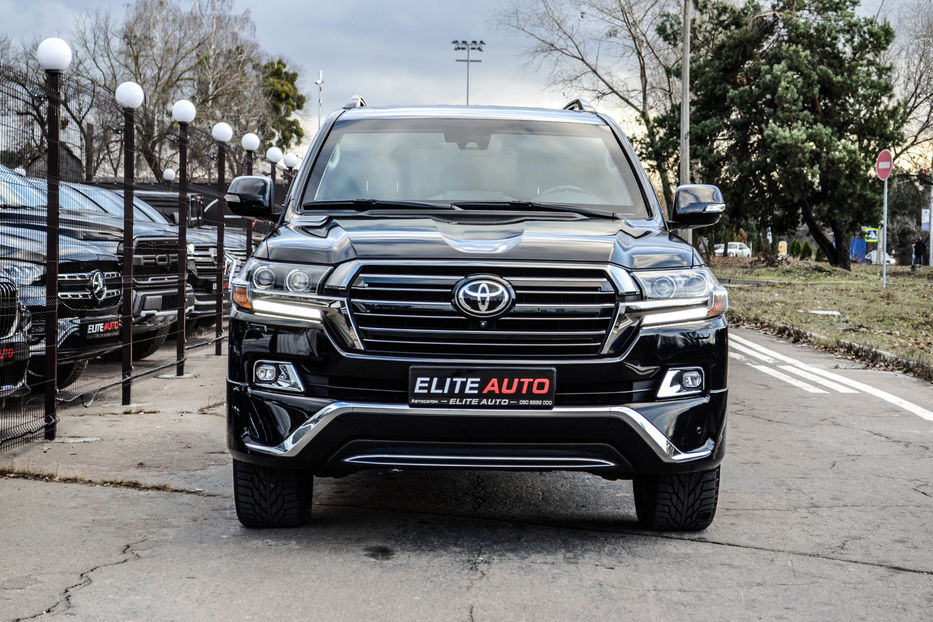 Продам Toyota Land Cruiser 200 ARMORED RIDA 2017 года в Киеве