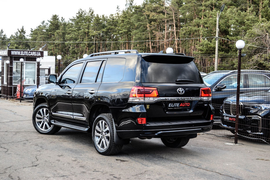 Продам Toyota Land Cruiser 200 ARMORED RIDA 2017 года в Киеве