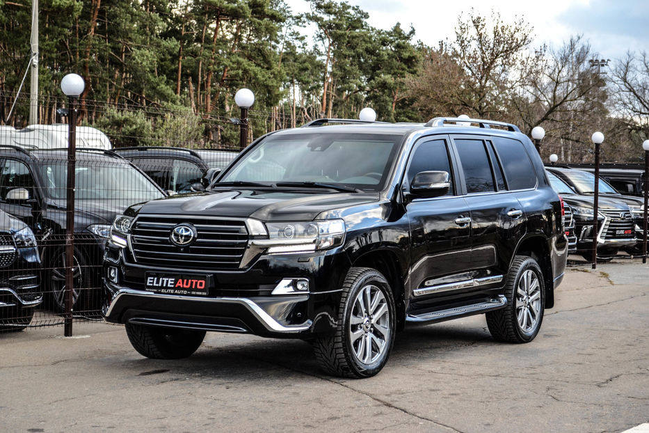 Продам Toyota Land Cruiser 200 ARMORED RIDA 2017 года в Киеве