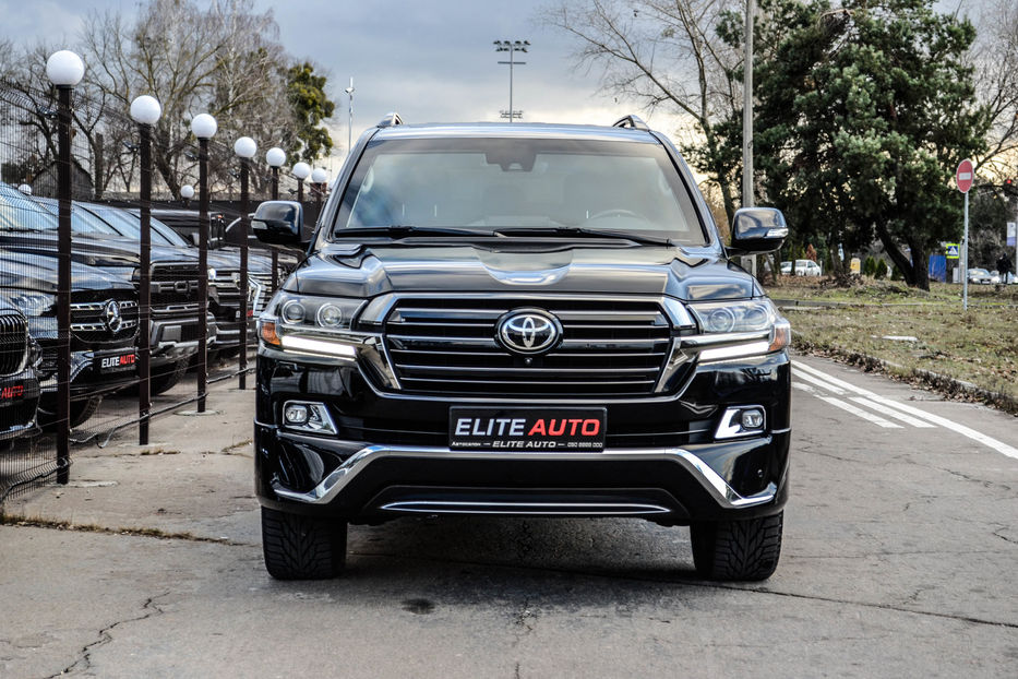 Продам Toyota Land Cruiser 200 ARMORED RIDA 2017 года в Киеве