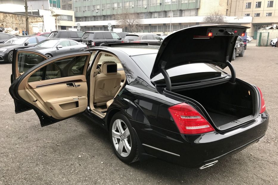 Продам Mercedes-Benz S-Class 350CDI 4MATIC Long Официальный 2013 года в Киеве