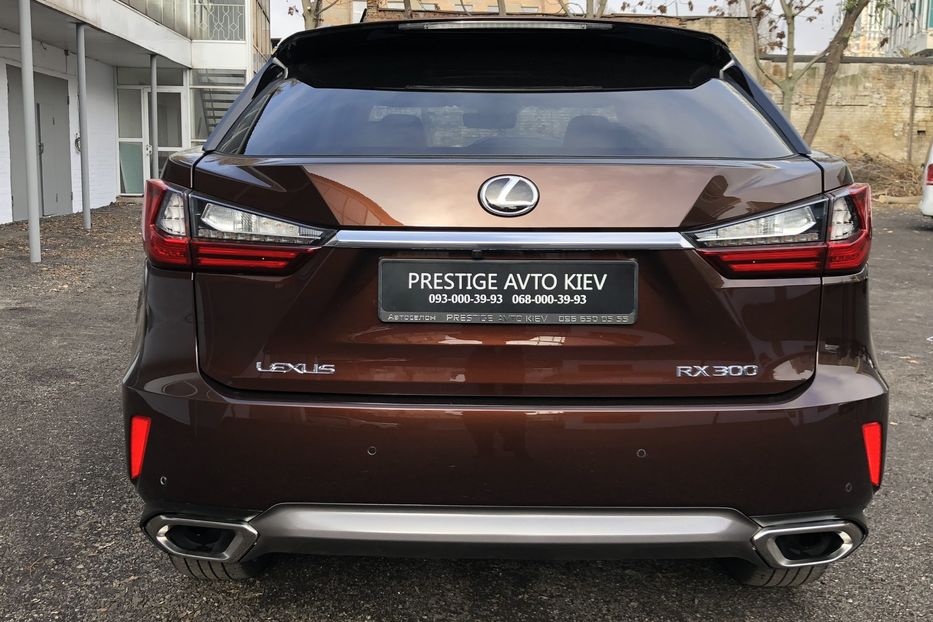 Продам Lexus RX 300 AWD Executive+ Официальный 2019 года в Киеве