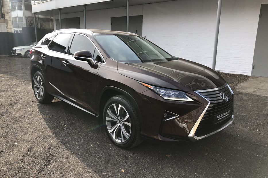 Продам Lexus RX 300 AWD Executive+ Официальный 2019 года в Киеве