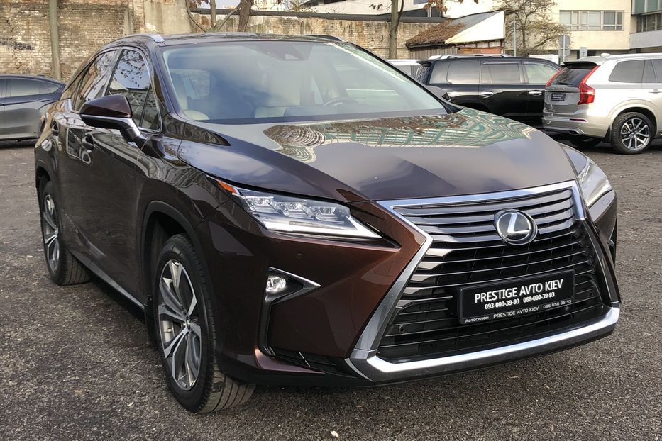 Продам Lexus RX 300 AWD Executive+ Официальный 2019 года в Киеве