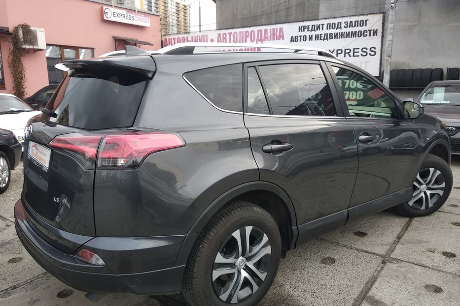 Продам Toyota Rav 4 2018 года в Одессе