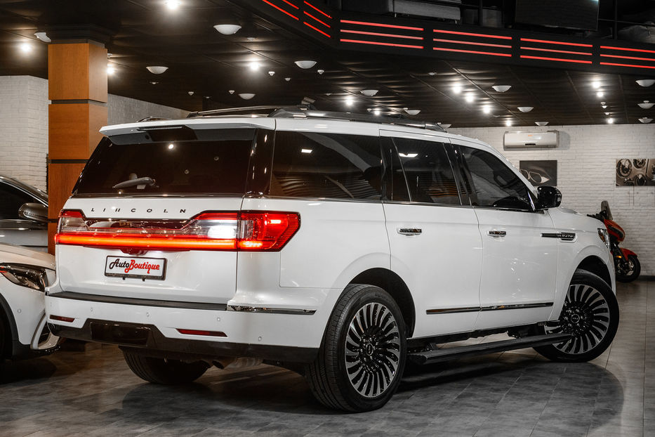 Продам Lincoln Navigator Black Label 2018 года в Одессе