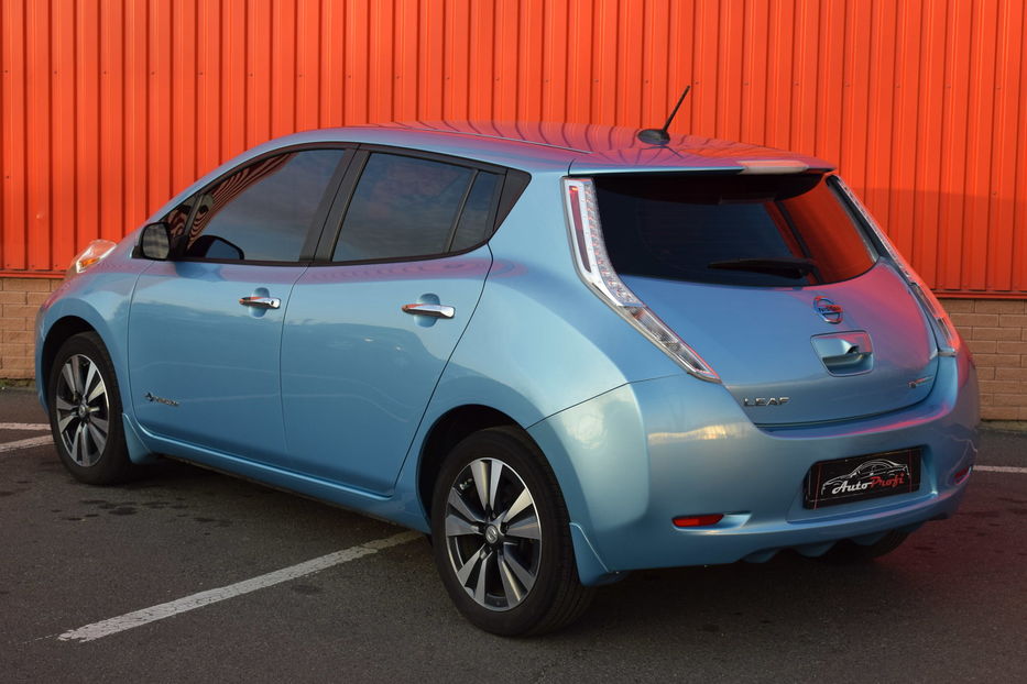 Продам Nissan Leaf 2016 года в Одессе