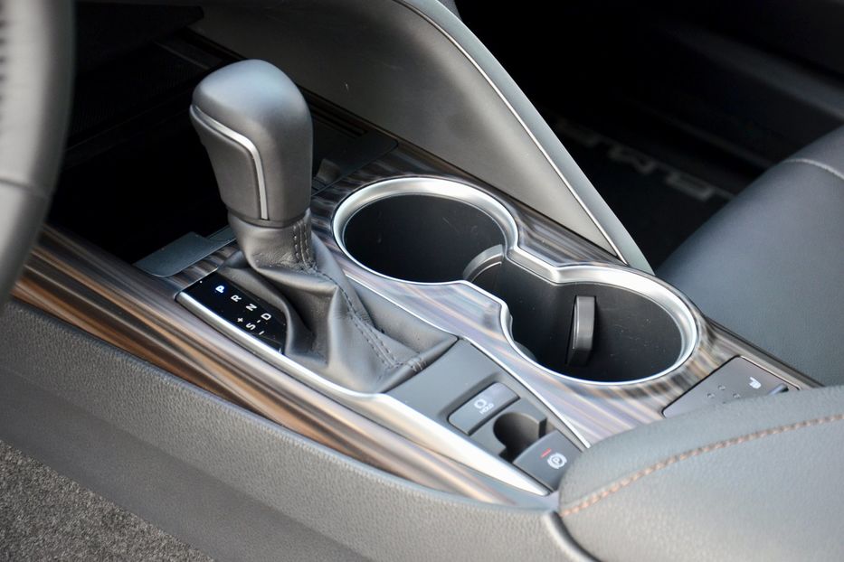 Продам Toyota Camry 2018 года в Киеве