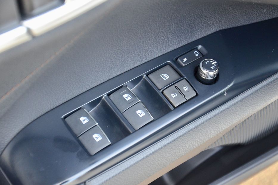 Продам Toyota Camry 2018 года в Киеве