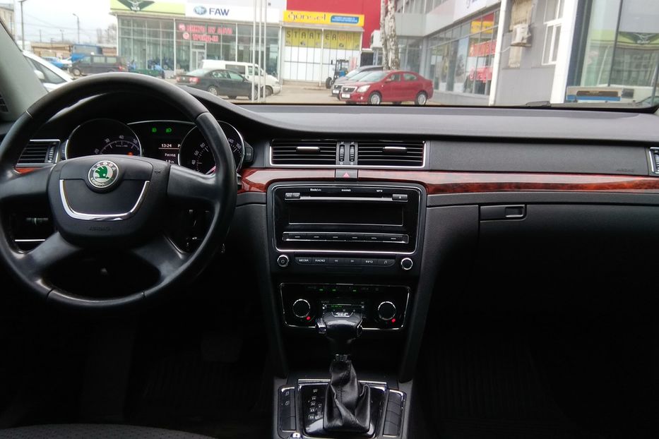 Продам Skoda Superb 4х4 Elegance 2009 года в Николаеве