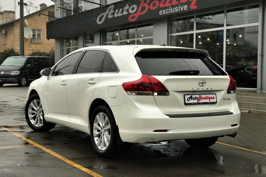 Продам Toyota Venza 4WD 2016 года в Одессе