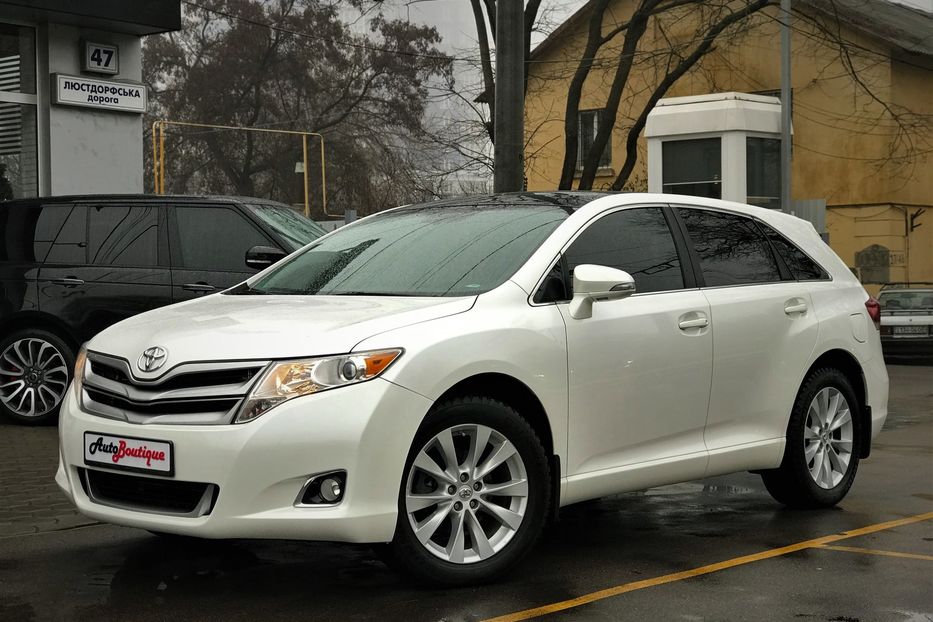 Продам Toyota Venza 4WD 2016 года в Одессе