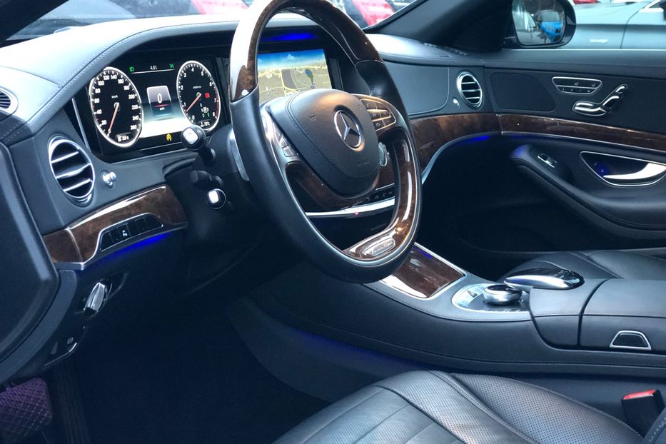 Продам Mercedes-Benz S-Class 500 4matic 2015 года в Киеве