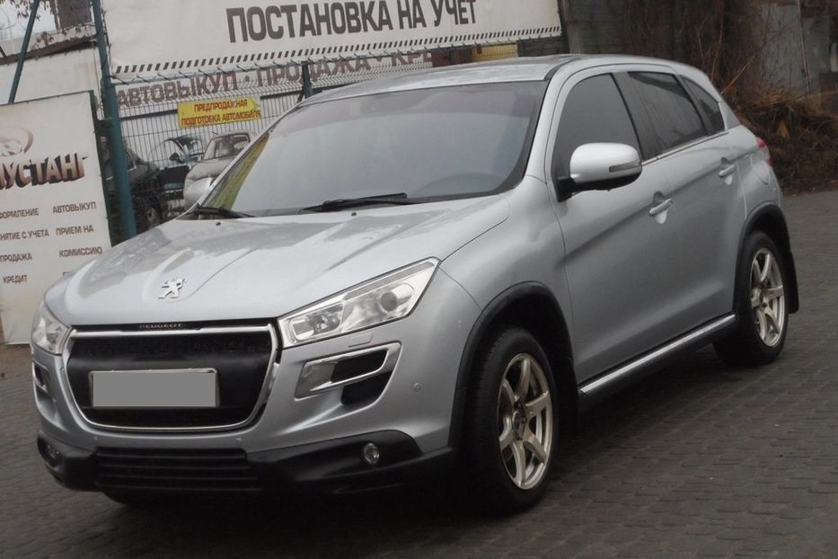 Продам Peugeot 4008 2014 года в Днепре