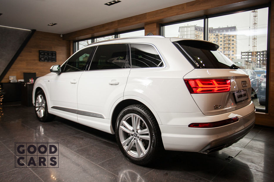 Продам Audi Q7 2017 года в Одессе