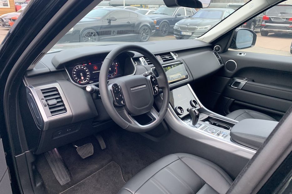 Продам Land Rover Range Rover Sport SE 2019 года в Киеве